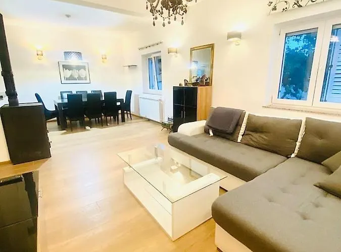 Apartamento Eden Šišan